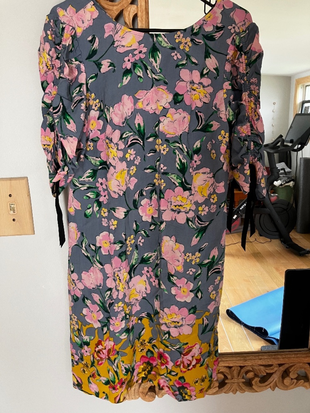 Donna Morgan Floral Dress size 8